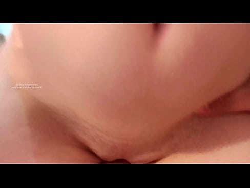 ❤️ Turu ing kamare adhiku banjur tangi ❌ Saru keras ing pornojv.porngifmag-com.ru